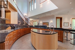 5308 Lakeshore Road - Photo 16