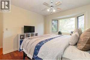 1040 Cactus Road - Photo 18