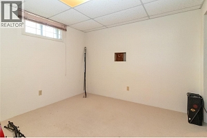 1040 Cactus Road - Photo 23