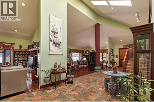 8809 Okanagan Landing Road - Photo 17