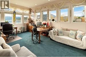 8809 Okanagan Landing Road - Photo 36