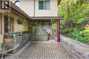8809 Okanagan Landing Road - Photo 41