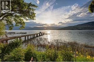 8809 Okanagan Landing Road - Photo 44