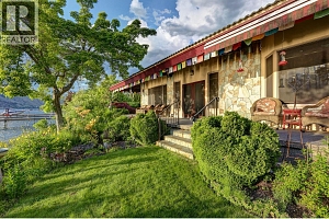 8809 Okanagan Landing Road - Photo 55