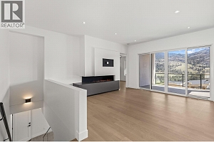 873 Melrose Street - Photo 3