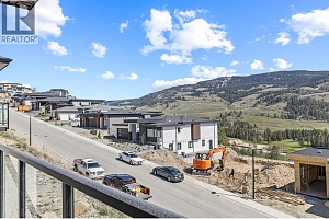 873 Melrose Street - Photo 33