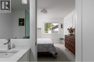 1025 Cawston Avenue - Photo 23