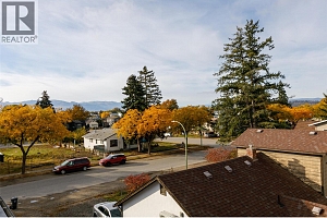 1025 Cawston Avenue - Photo 28