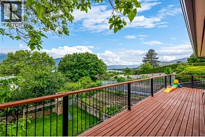 3754 Carrall Road - Photo 23