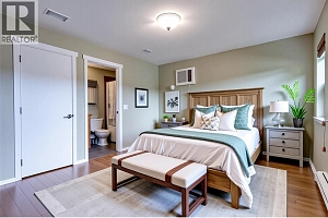 860 Glenwood Avenue - Photo 2