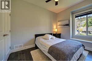 9761 Crofton Road - Photo 32