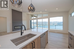 8820 Oxford Road - Photo 18