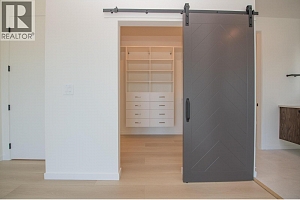 8820 Oxford Road - Photo 43