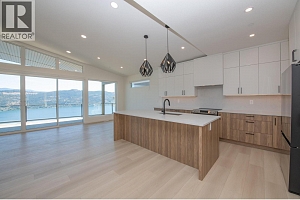 8820 Oxford Road - Photo 6