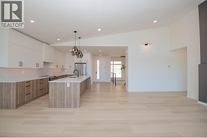 8820 Oxford Road - Photo 9