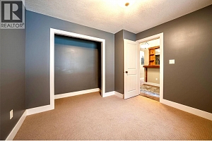 1701 Mountain View Avenue - Photo 27