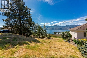 1345 Gregory Road - Photo 18