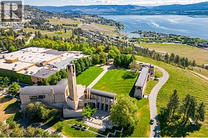 1345 Gregory Road - Photo 36