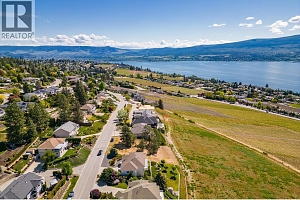 1345 Gregory Road - Photo 5