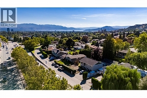 707 Glenburn Street - Photo 18