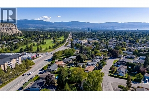 707 Glenburn Street - Photo 22