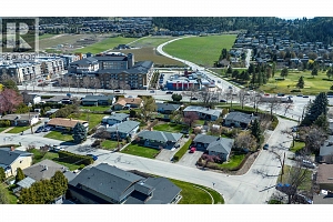 707 Glenburn Street - Photo 9