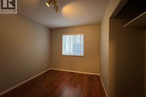 430 4 Street - Photo 14