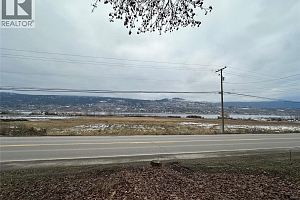 7652/7626 Old Kamloops Road - Photo 22