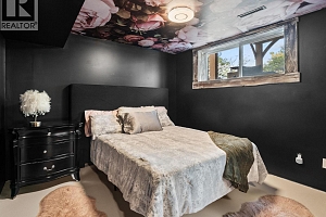 858 Douglas Road - Photo 25