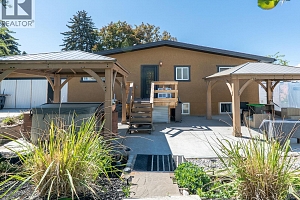 858 Douglas Road - Photo 35