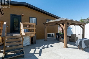 858 Douglas Road - Photo 37