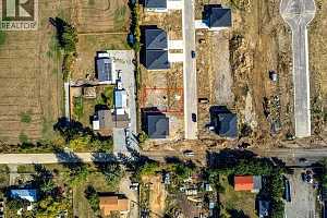 2237 Heitman Street - Photo 2