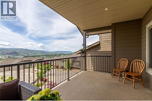 1040 Mt.Revelstoke Place Unit# 29 - Photo 6