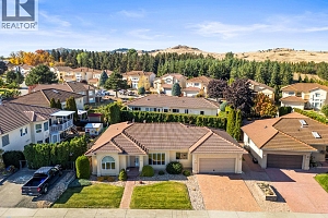 240 Country Estate Drive - Photo 2