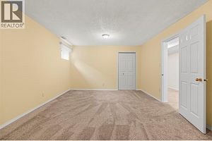 240 Country Estate Drive - Photo 39