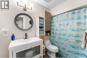 983 Bernard Avenue Unit# 210 - Photo 24