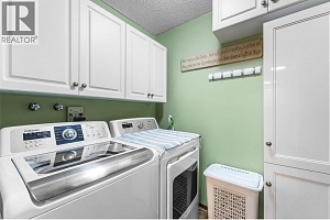 983 Bernard Avenue Unit# 210 - Photo 25