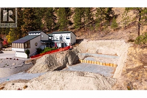 2272 Omineca Place - Photo 14