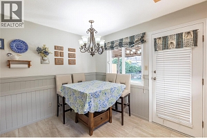 5632 Allenby Crescent - Photo 13