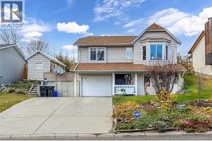 5632 Allenby Crescent - Photo 2