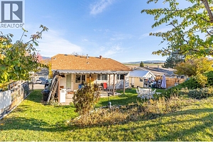 5632 Allenby Crescent - Photo 37