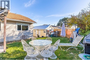 5632 Allenby Crescent - Photo 40