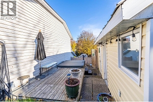 5632 Allenby Crescent - Photo 43