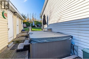 5632 Allenby Crescent - Photo 44