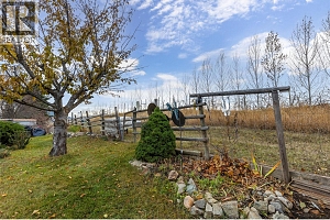 5632 Allenby Crescent - Photo 51