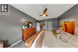 221 Kicking Horse Place - Photo 18