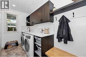 221 Kicking Horse Place - Photo 21