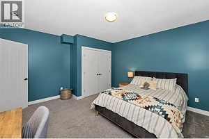 221 Kicking Horse Place - Photo 26