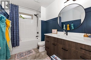 221 Kicking Horse Place - Photo 30