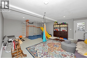 221 Kicking Horse Place - Photo 35